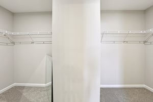 N Dogwood Dr-S2201-044.jpg