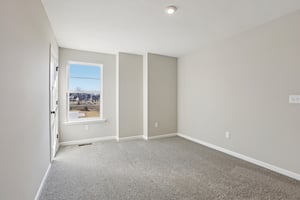 N Dogwood Dr-S2201-048.jpg