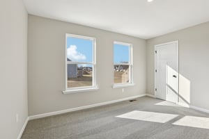 N Dogwood Dr-S2201-052.jpg