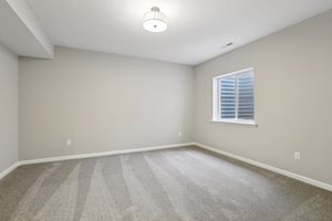 N Dogwood Dr-S2201-059.jpg