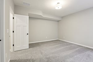 N Dogwood Dr-S2201-060.jpg