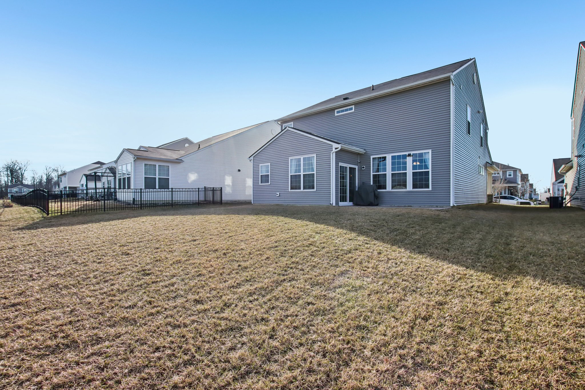 Overlander Ln-S0103-046.jpg