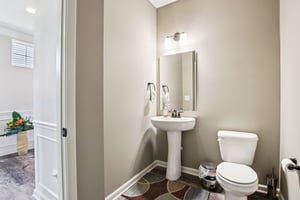 Overlander Ln-S0103-019.jpg