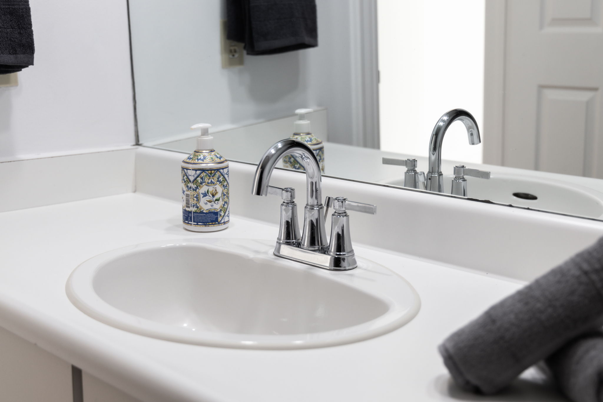 Toronto property showcase — delivered property photograph 28
