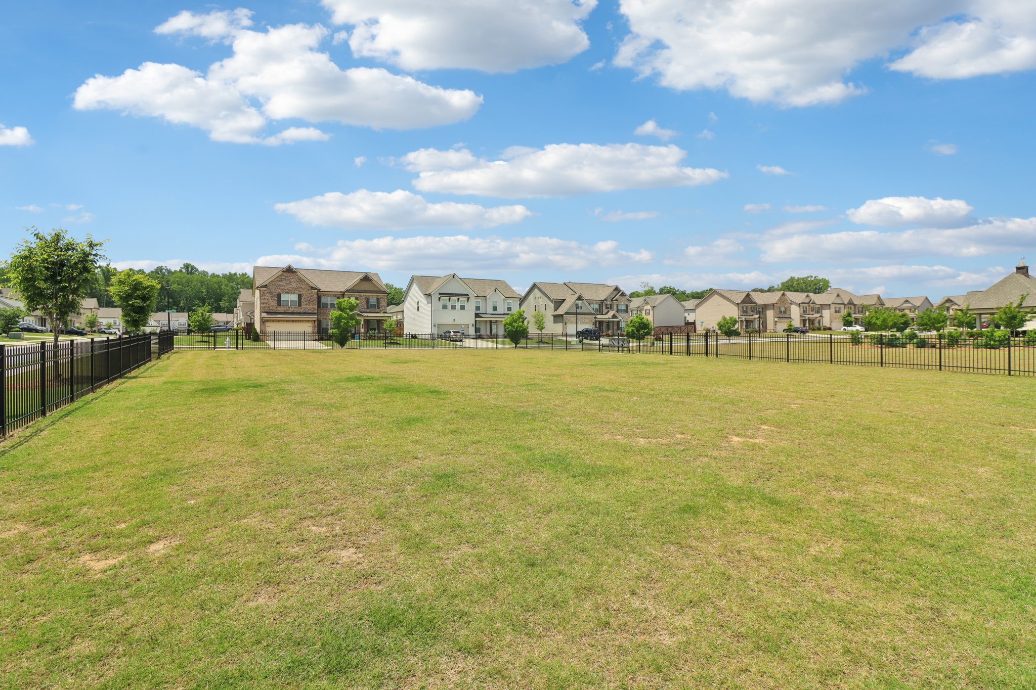 Cottontail Ln-0905-913.jpg