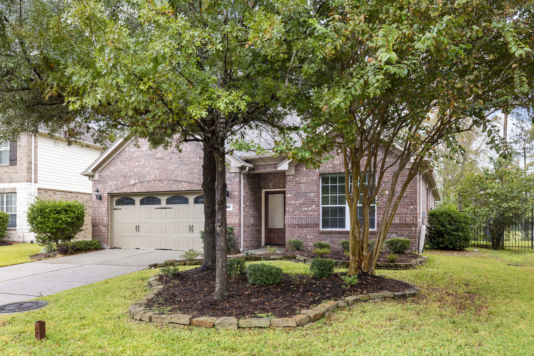66 E Heritage Mill Cir, Tomball, TX 77375, USA Photo 3