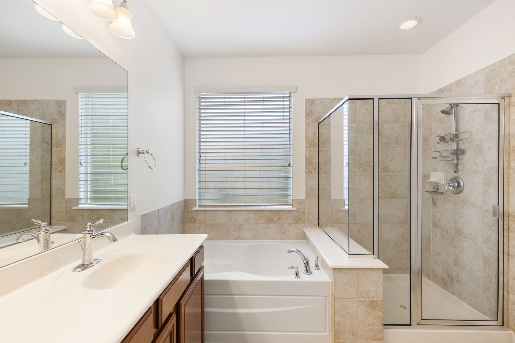 66 E Heritage Mill Cir, Tomball, TX 77375, USA Photo 31