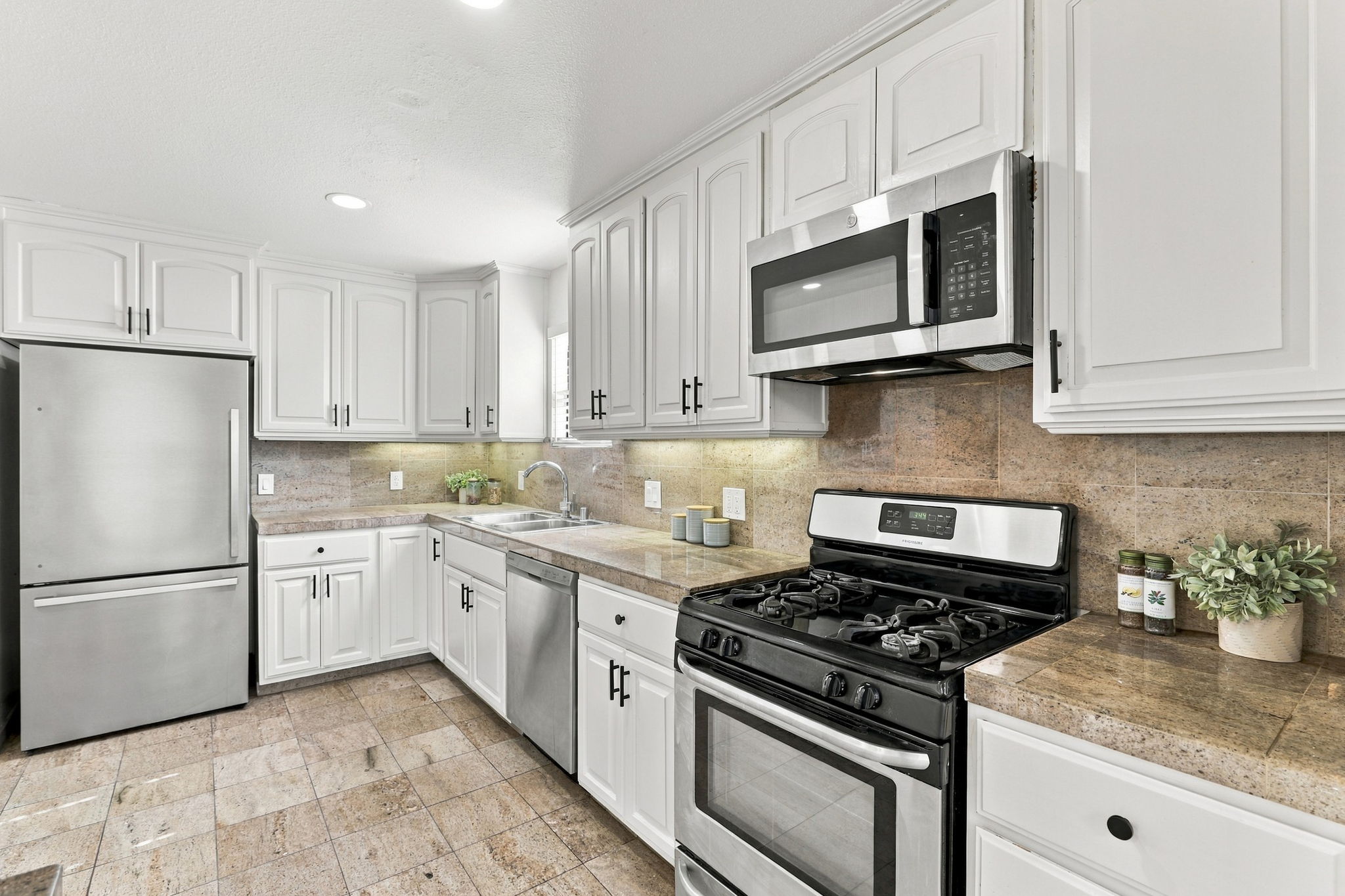 Unit 1 Kitchen
