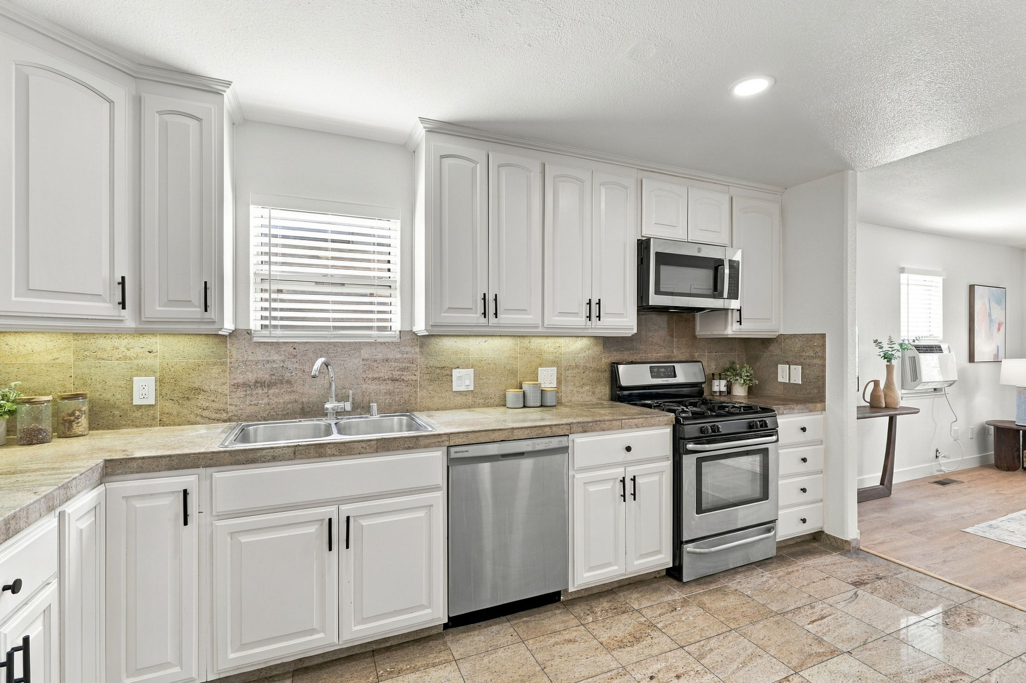 Unit 1 Kitchen
