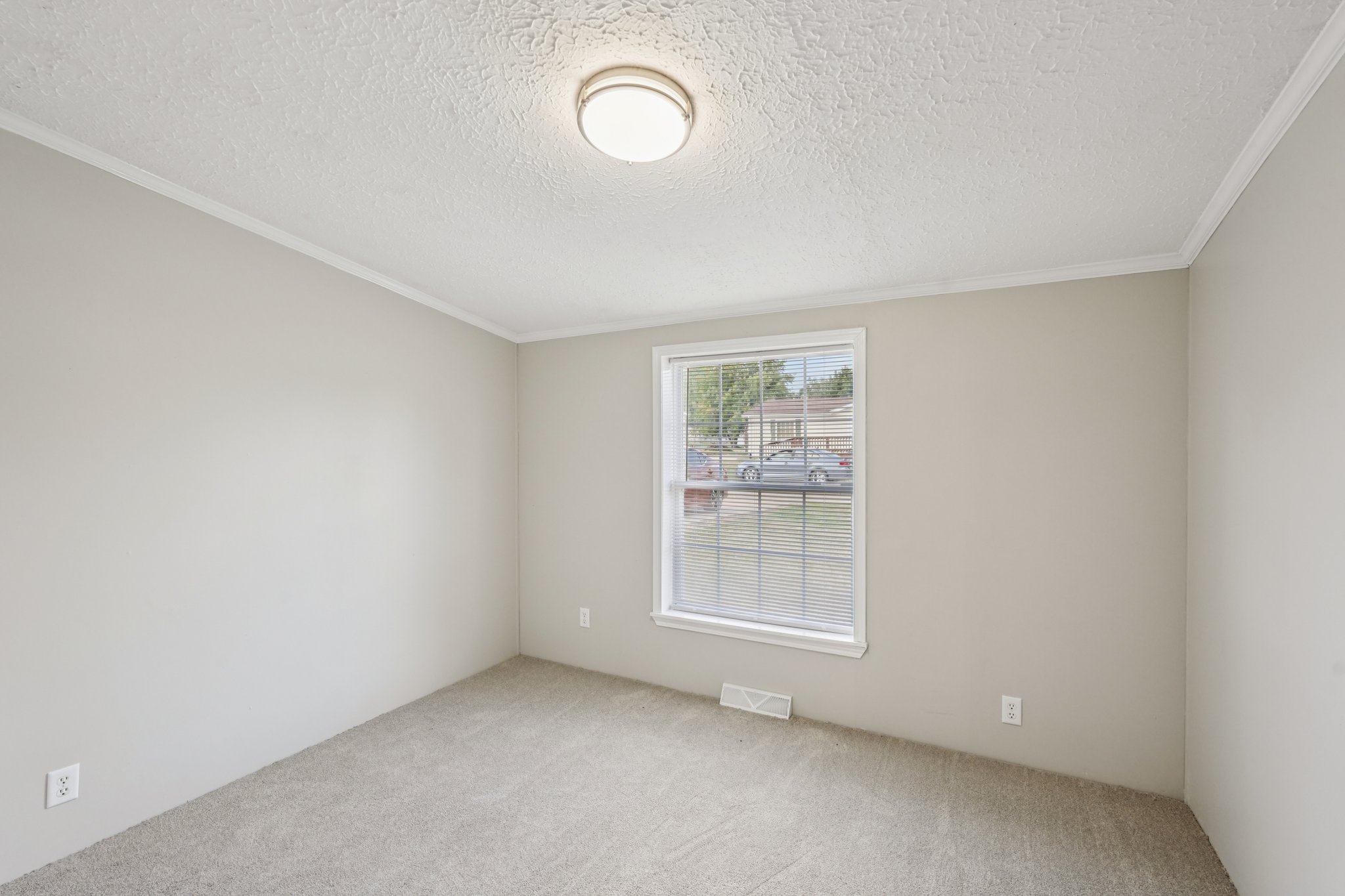 Inman Dr-S1809-029.jpg