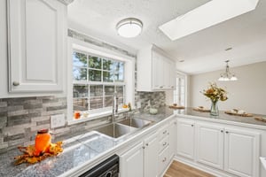 Inman Dr-S1809-020.jpg