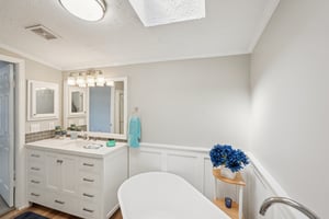 Inman Dr-S1809-033.jpg