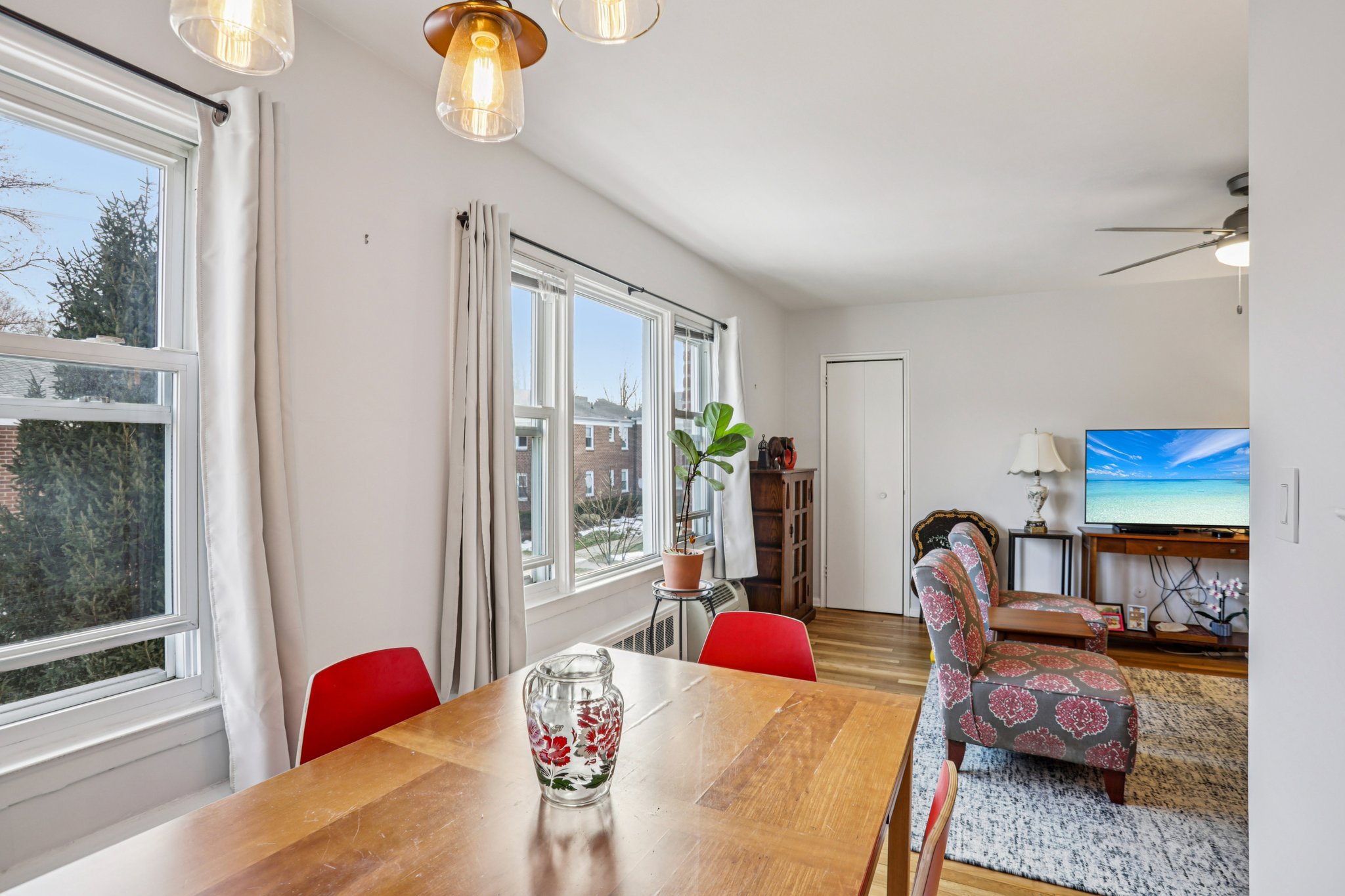 66 Manville Road 4-S1001-011.jpg