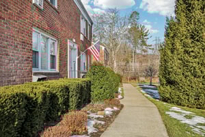 66 Manville Road 4-S1001-004.jpg