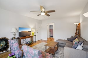 66 Manville Road 4-S1001-006.jpg