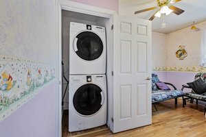  Photo 49