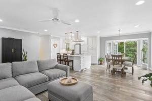 Montclair Dr-S2805-007.jpg