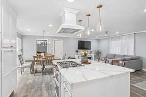 Montclair Dr-S2805-016.jpg