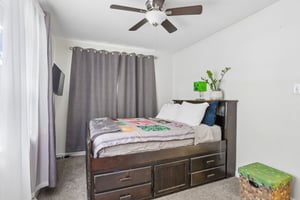 Montclair Dr-S2805-022.jpg