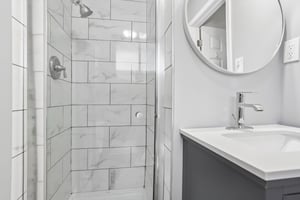 Montclair Dr-S2805-028.jpg