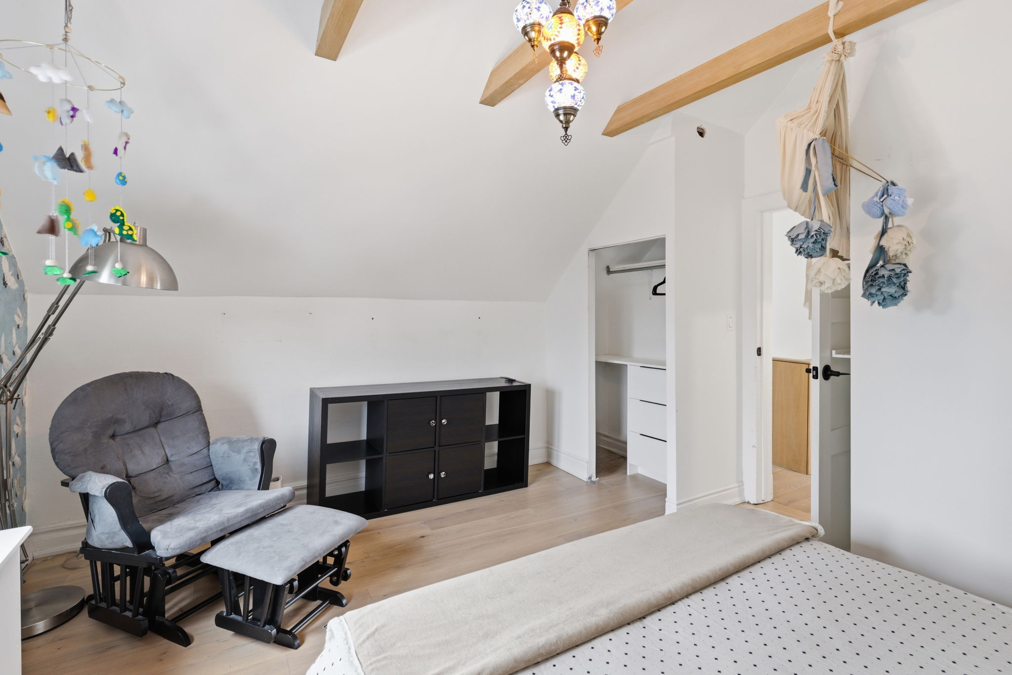 Toronto property showcase — delivered property photograph 36