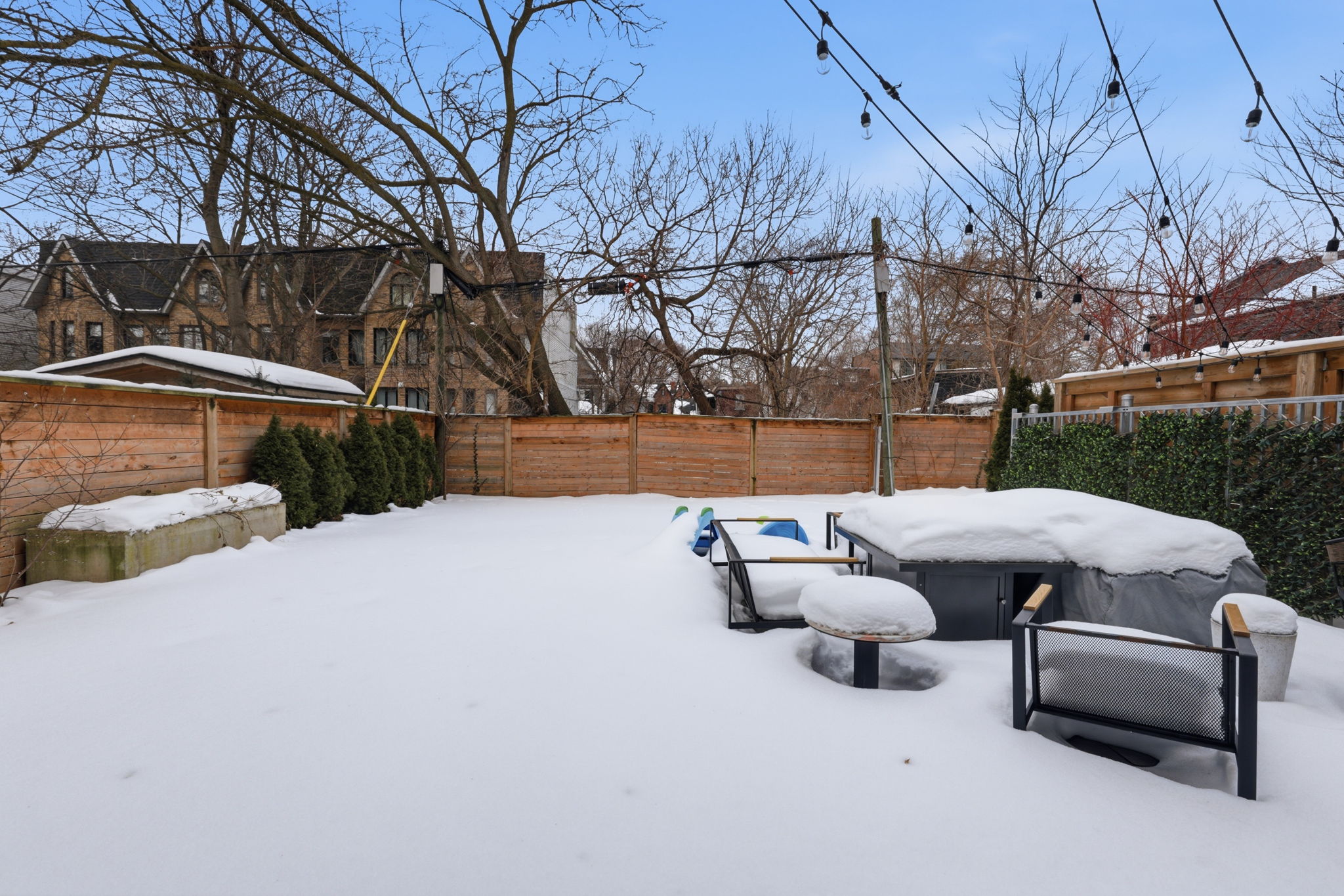 Toronto property showcase — delivered property photograph 41