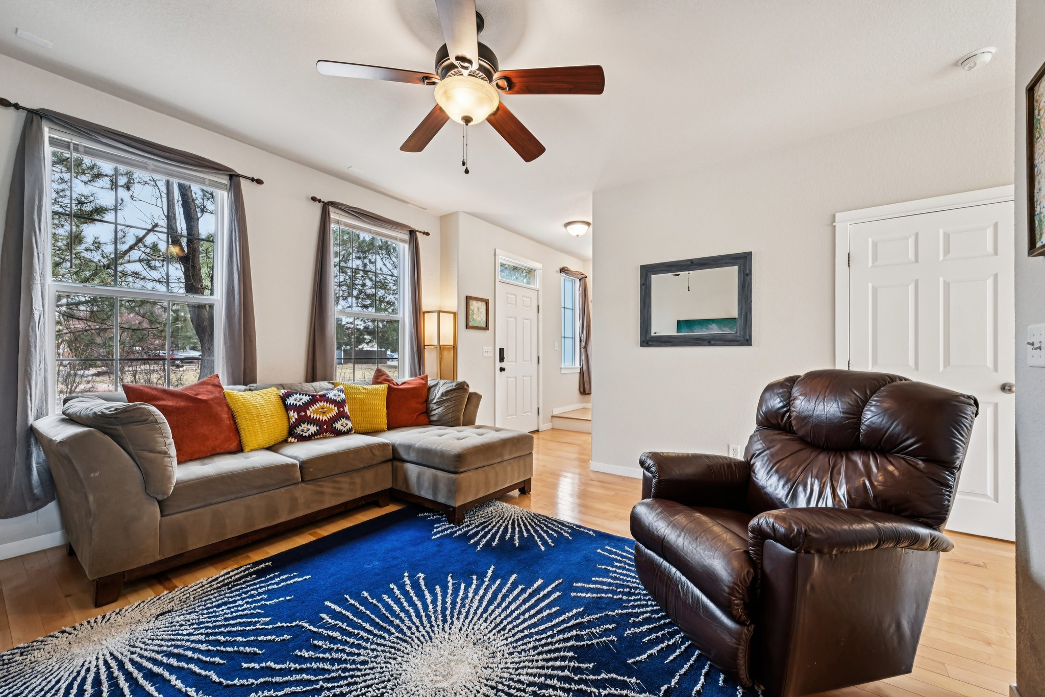 Avalon Ave-S2502-009.jpg