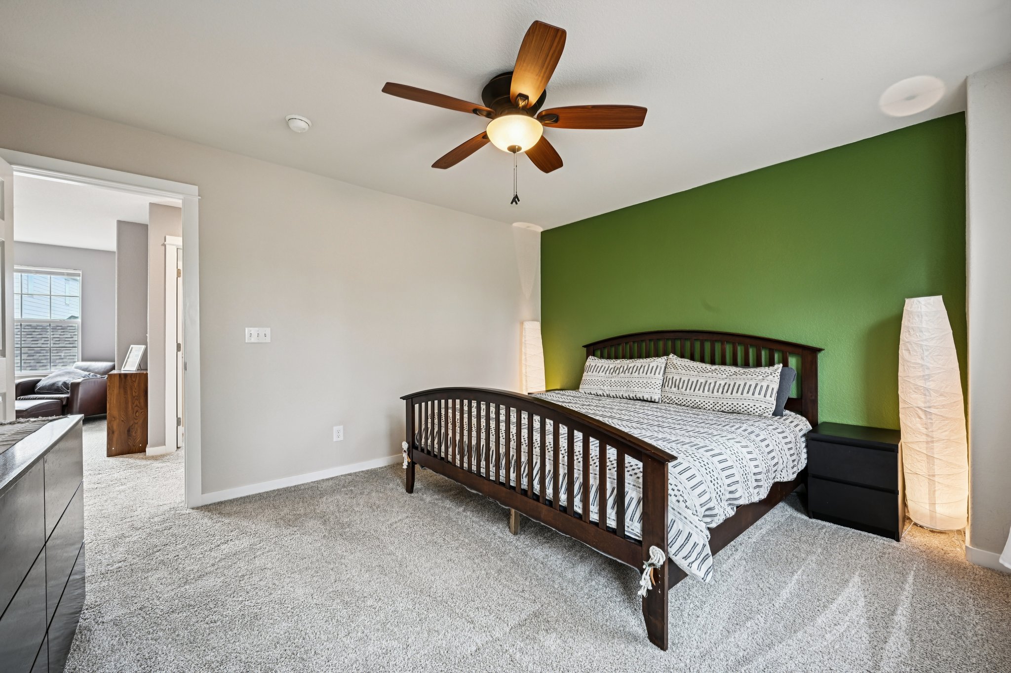 Avalon Ave-S2502-028.jpg