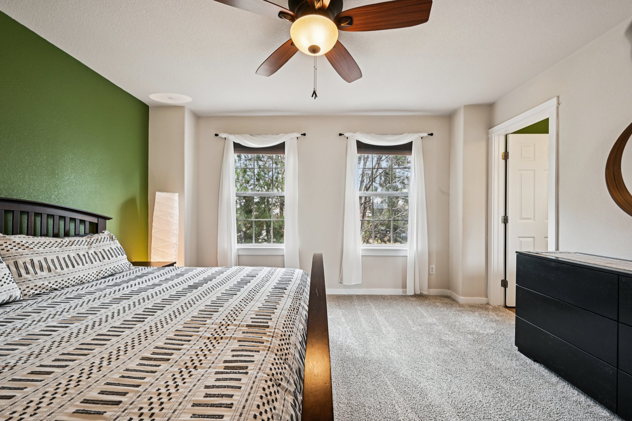 Avalon Ave-S2502-030.jpg