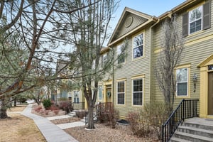 Avalon Ave-S2502-003.jpg