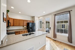 Avalon Ave-S2502-016.jpg