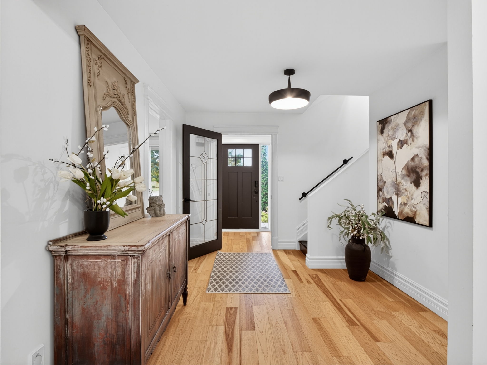 660 Charlotte St Niagara-on-the-Lake, ON L0S 1J0