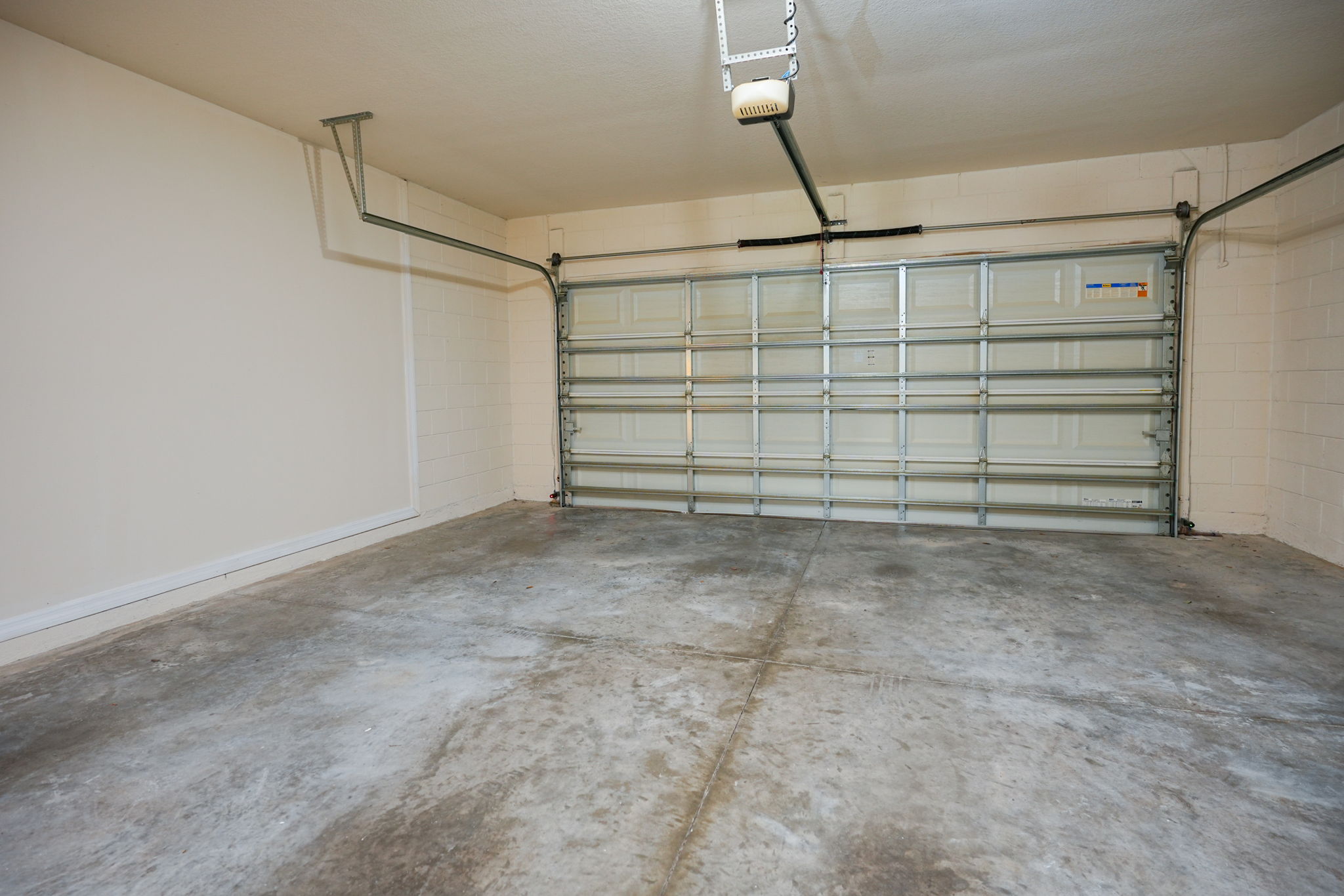 5645-loggia-lane-kissimmee-35