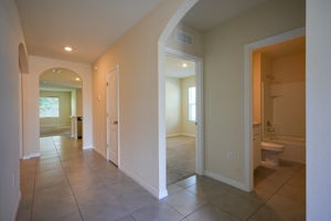 5645-loggia-lane-kissimmee-04