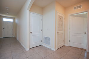 5645-loggia-lane-kissimmee-13