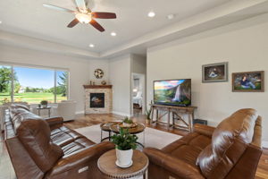 660 Deer Meadow Dr, Loveland, CO 80537, USA Photo 7