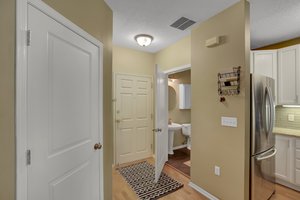  660 N 2nd St #116, Minneapolis, MN 55401, US Photo 25
