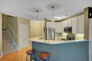  660 N 2nd St #116, Minneapolis, MN 55401, US Photo 18