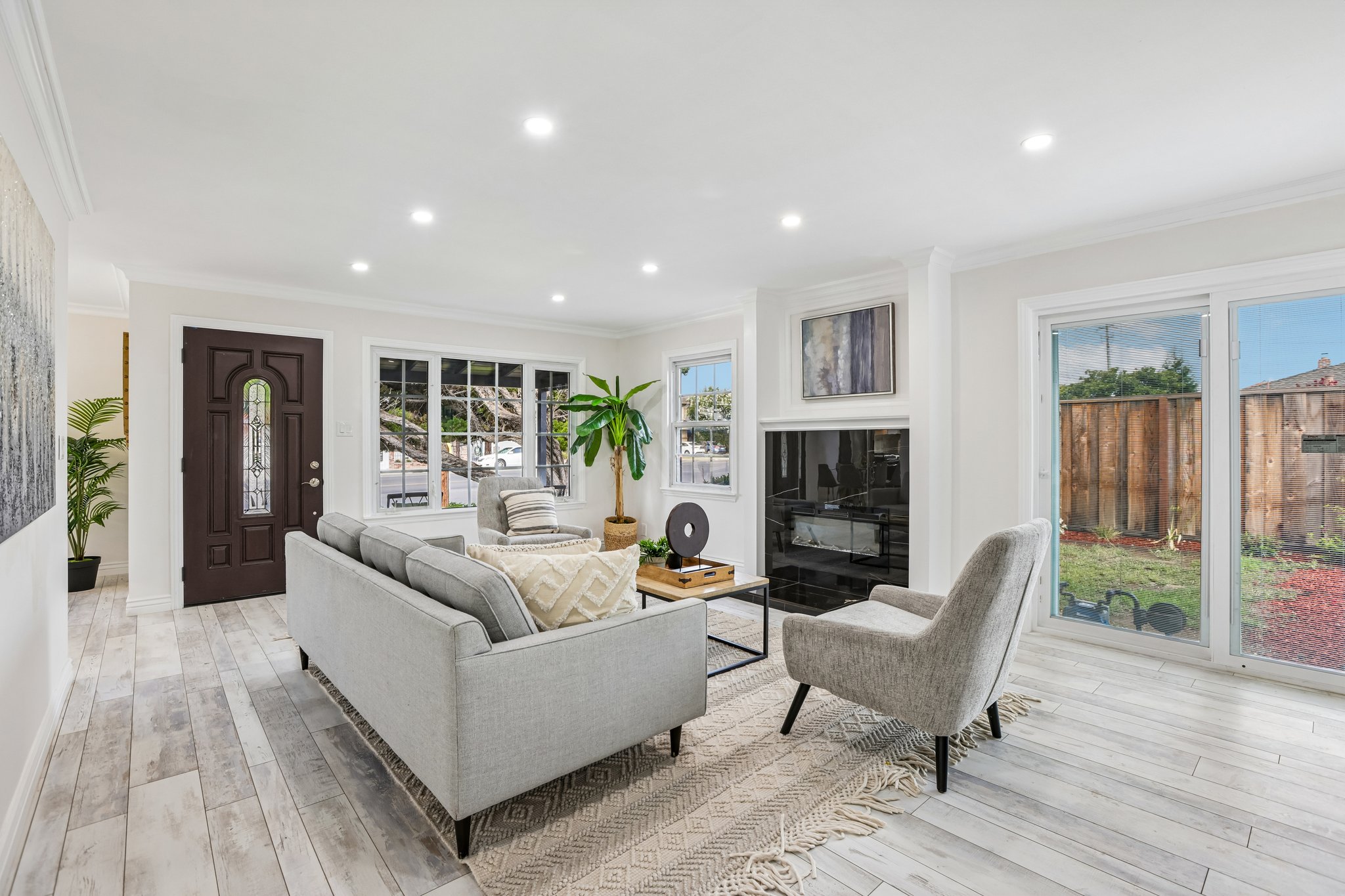 N White Rd-S1808-007.jpg