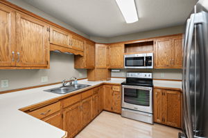 Cabinets, counters, pantry offer tons of space