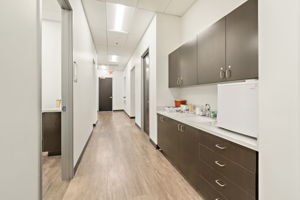  660 South Green Valley Parkway suite 100, Henderson, NV 89012, US Photo 7