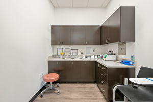 660 South Green Valley Parkway suite 100, Henderson, NV 89012, US Photo 8