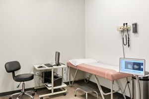  660 South Green Valley Parkway suite 100, Henderson, NV 89012, US Photo 9