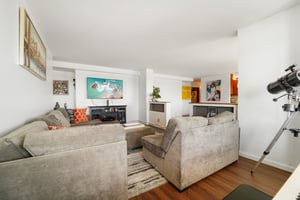 Boulevard East 5M&5N-008.jpg