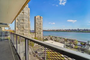 Boulevard East 5M&5N-033.jpg