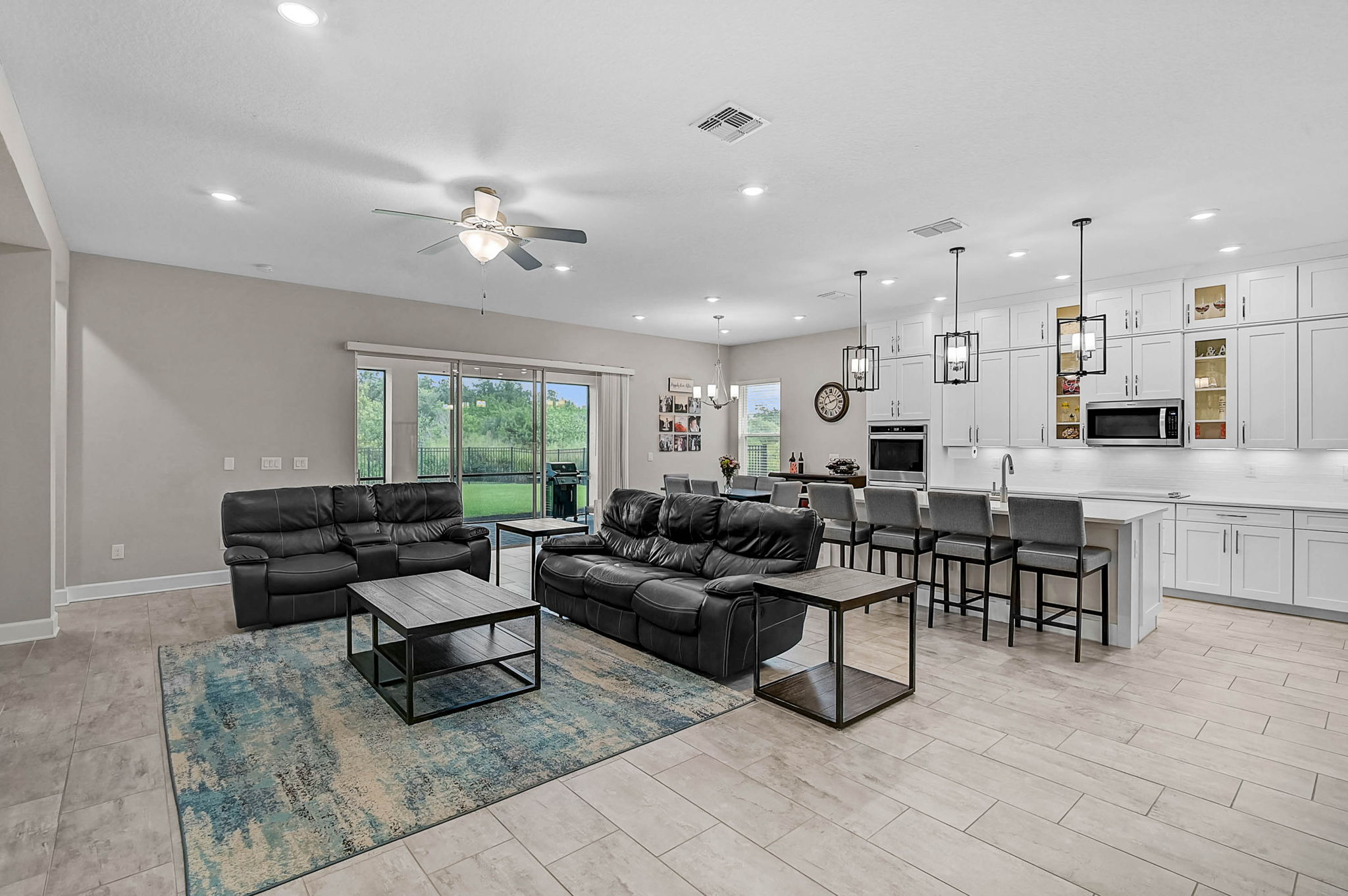 6600 Dovekey Dr-15
