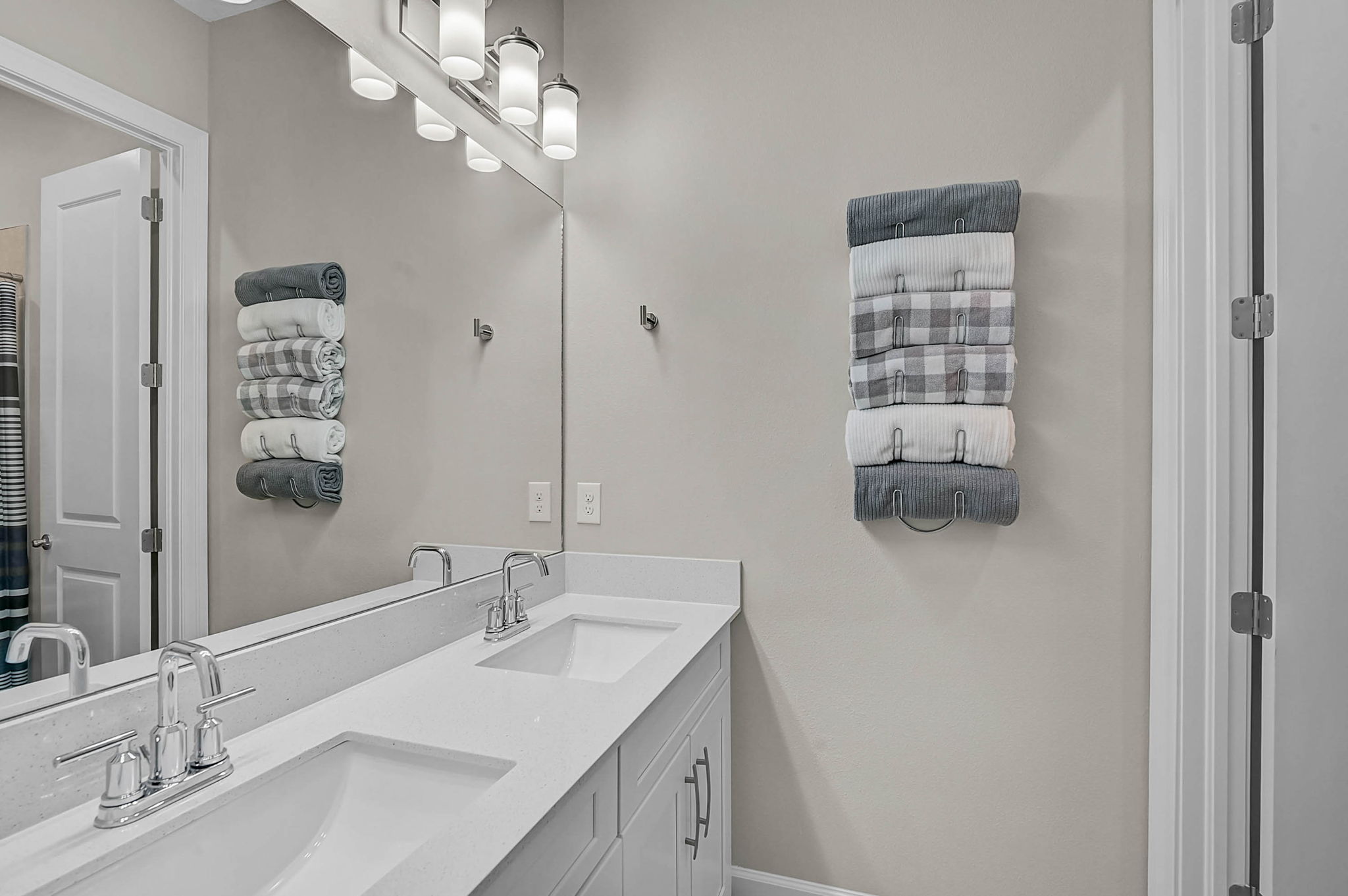 6600 Dovekey Dr-23