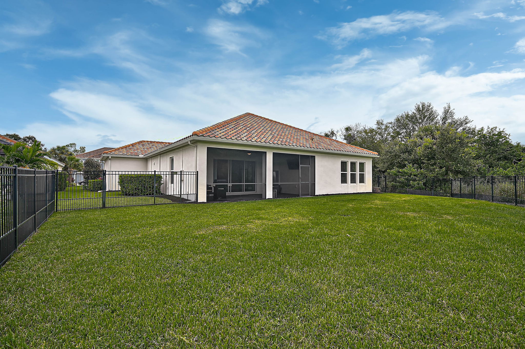 6600 Dovekey Dr-40