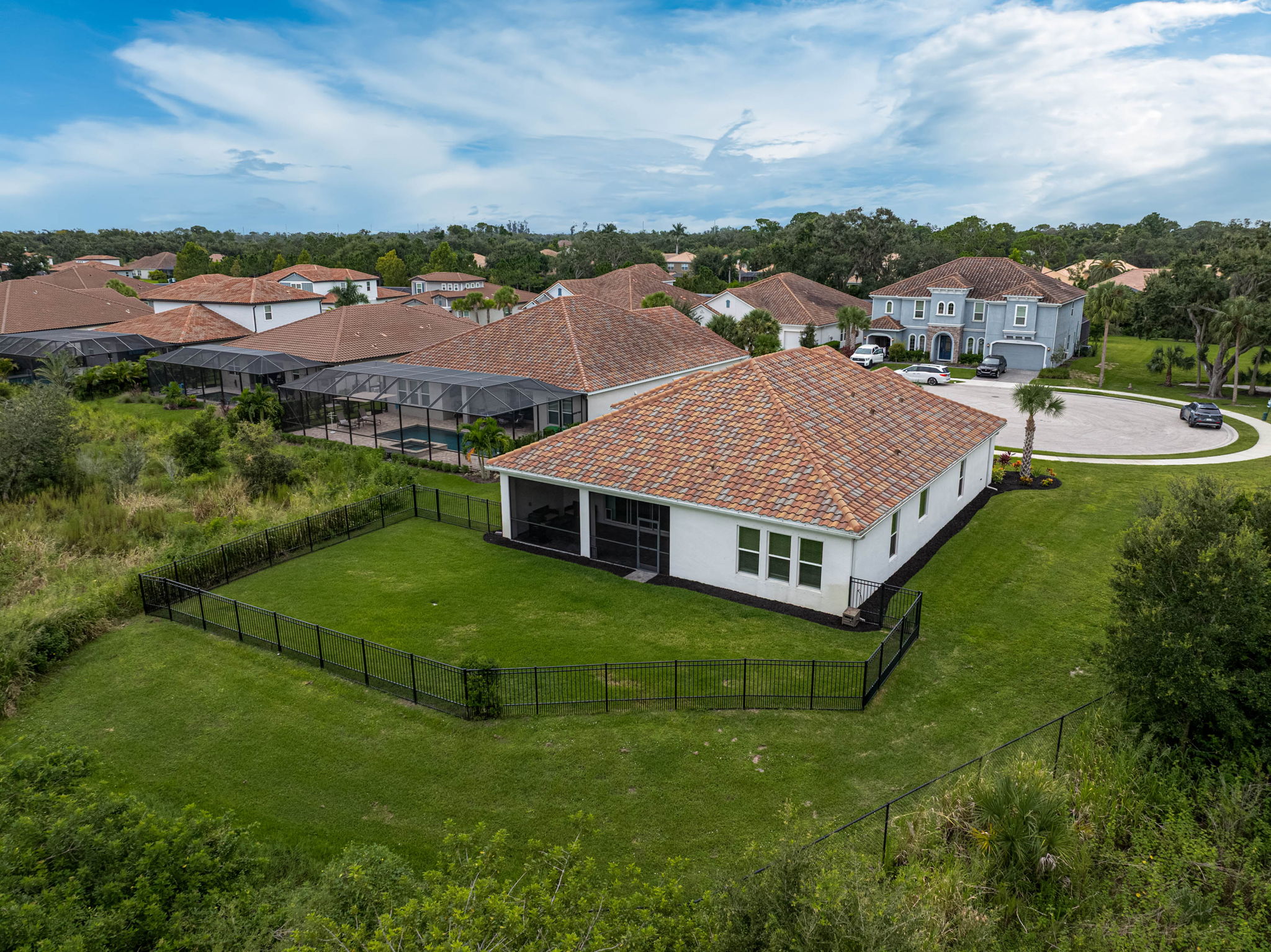 6600 Dovekey Dr-51