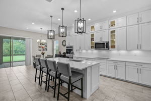 6600 Dovekey Dr-7